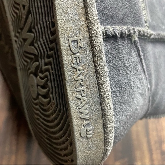 Bearpaw Youth Snow Boots Size 5 - Picture 8 of 11